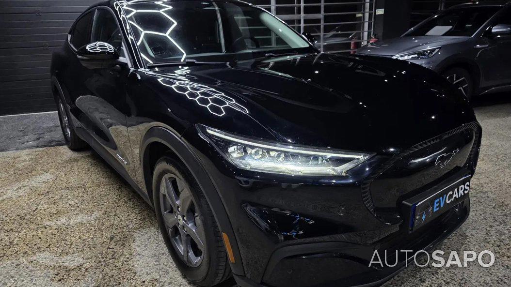 Ford Mustang Mach-E de 2023