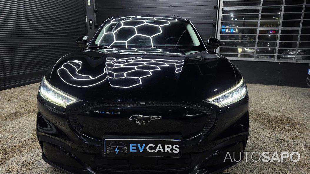 Ford Mustang Mach-E de 2023