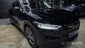 Ford Mustang Mach-E de 2023