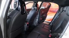 Nissan Juke 1.0 DIG-T N-Design Chic Two Tone B.DCT de 2024