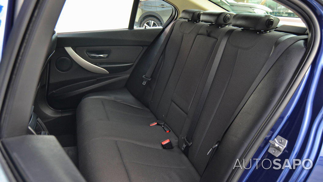 BMW Série 3 320 d Advantage de 2017