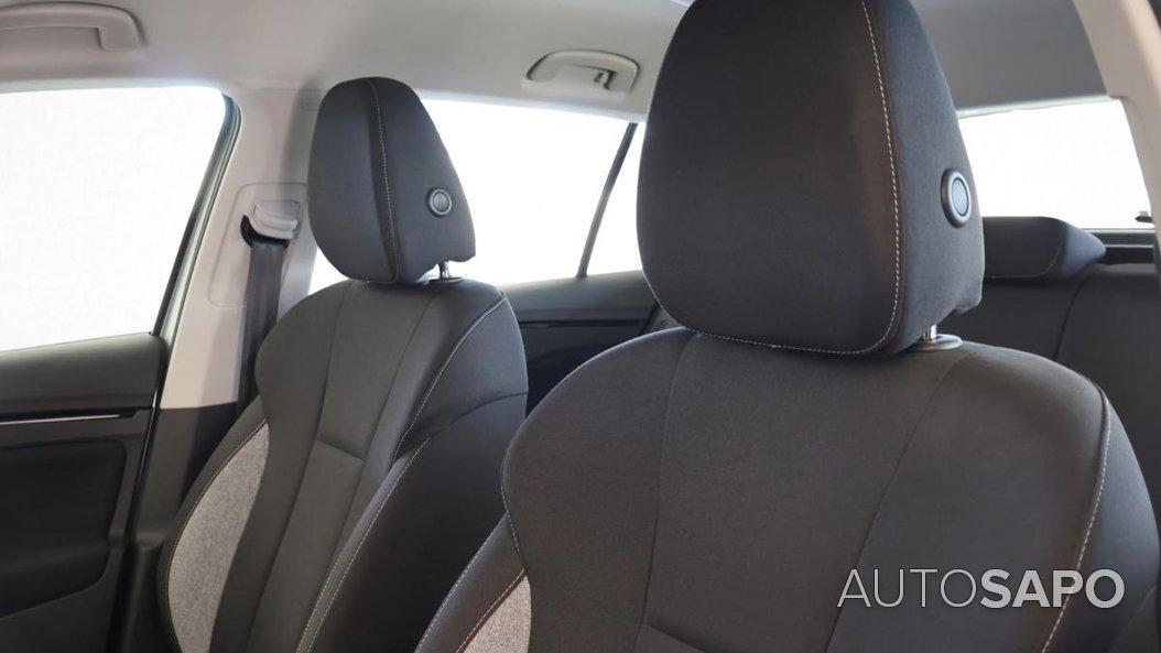 Skoda Kamiq 1.0 TSI Style DSG de 2024