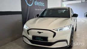 Ford Mustang Mach-E de 2023
