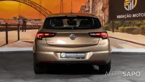 Opel Astra de 2015
