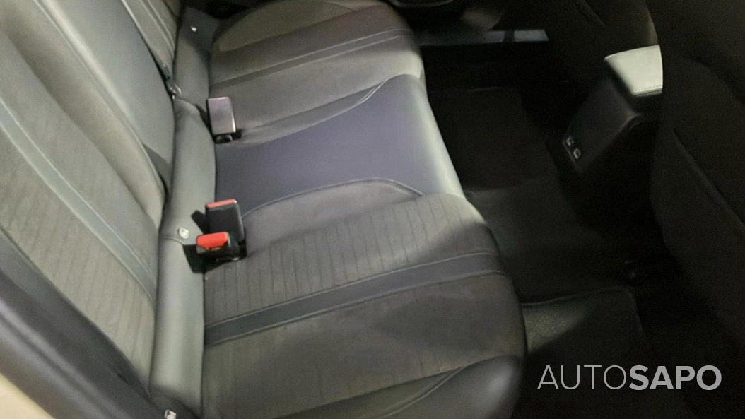 Peugeot 2008 1.2 PureTech Allure de 2022