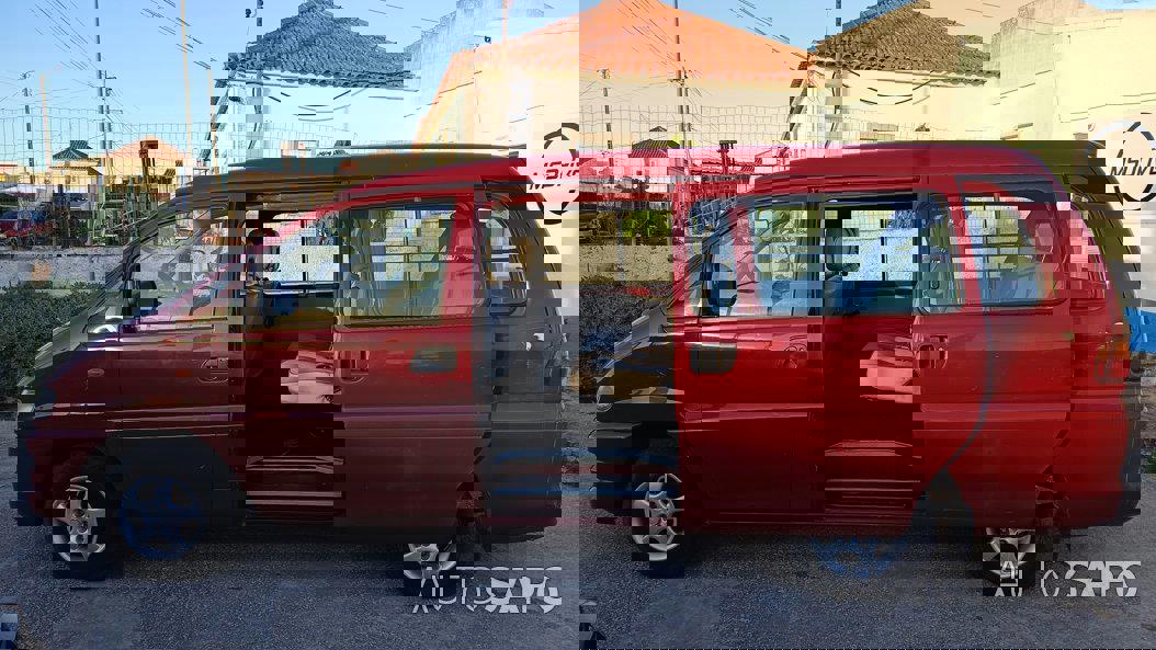 Mitsubishi L400 de 1999