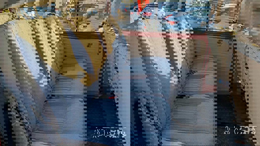 Mitsubishi L400 de 1999