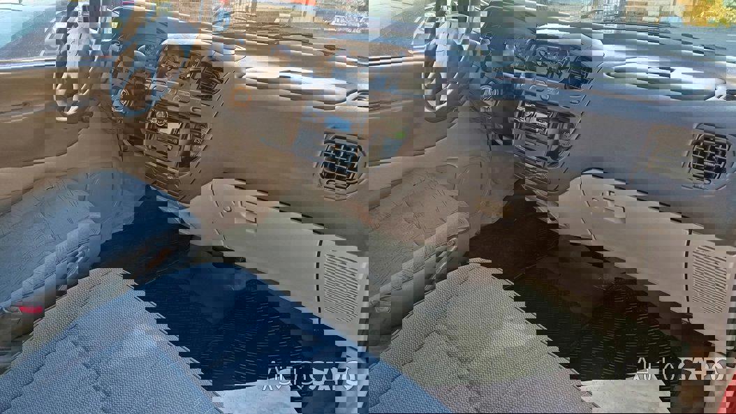 Mitsubishi L400 de 1999