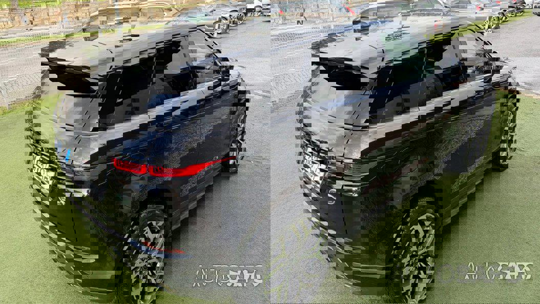 Land Rover Range Rover Evoque 1.5 P300e AWD R-Dynamic S Auto de 2022