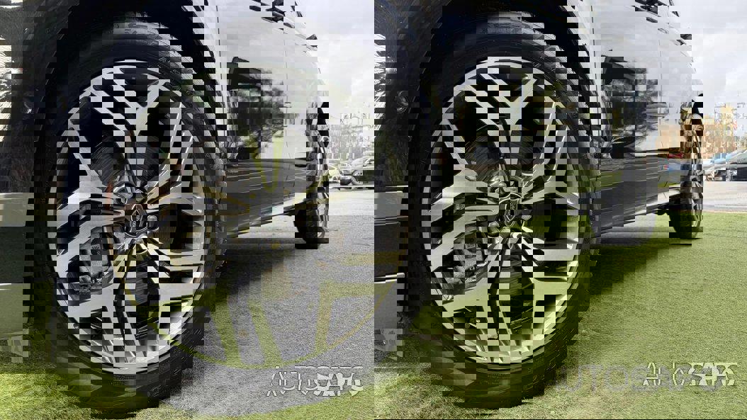 Land Rover Range Rover Evoque 1.5 P300e AWD R-Dynamic S Auto de 2022