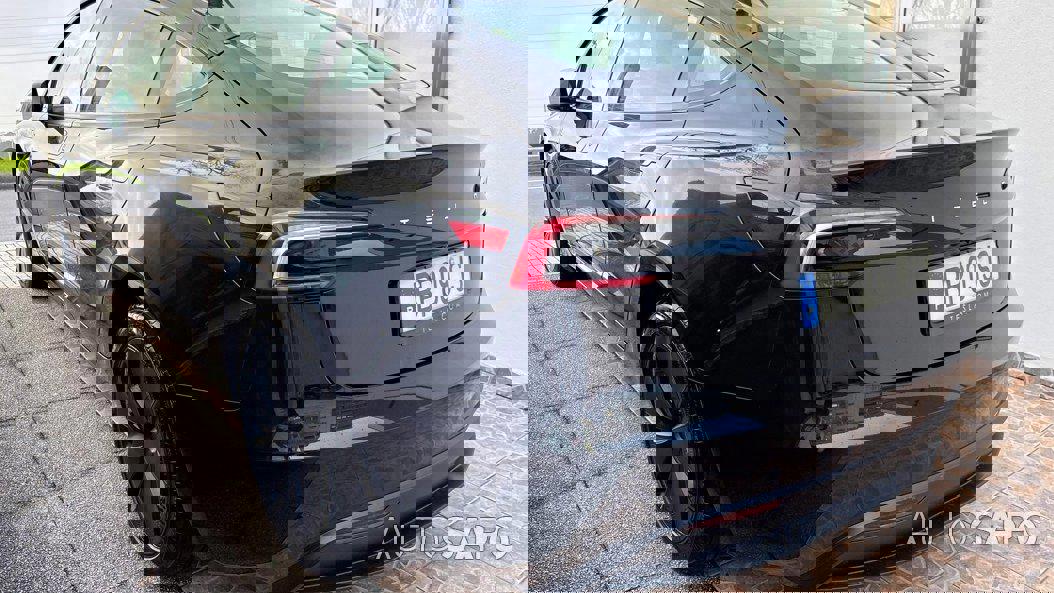 Tesla Model 3 de 2024