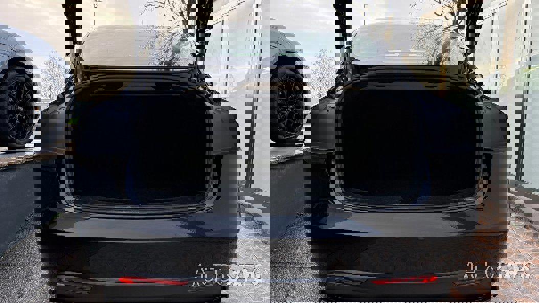 Tesla Model 3 de 2024