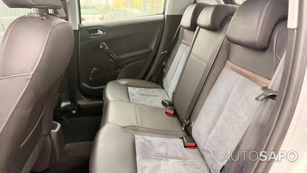 Peugeot 208 1.2 PureTech Style de 2018