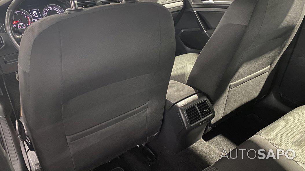 Volkswagen Golf 1.5 TSI BlueMotion Confortline de 2020