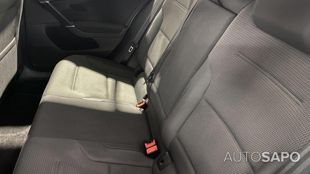 Volkswagen Golf 1.5 TSI BlueMotion Confortline de 2020