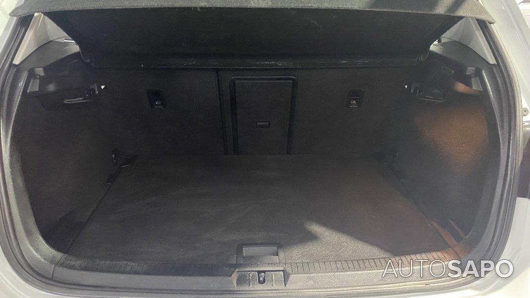 Volkswagen Golf 1.5 TSI BlueMotion Confortline de 2020