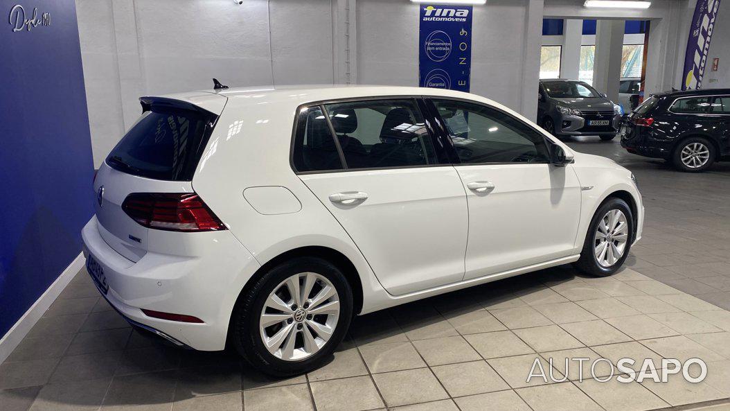 Volkswagen Golf 1.5 TSI BlueMotion Confortline de 2020