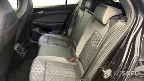 Volkswagen Golf de 2024