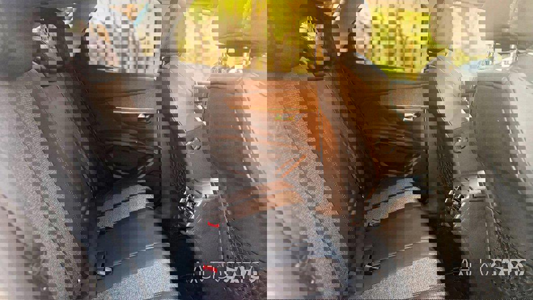 Peugeot 3008 1.2 PureTech Allure EAT6 de 2017