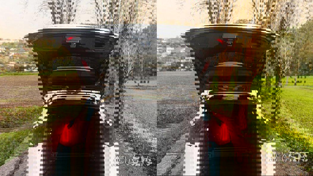 Peugeot 3008 1.2 PureTech Allure EAT6 de 2017