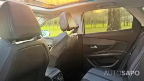 Peugeot 3008 1.2 PureTech Allure EAT6 de 2017