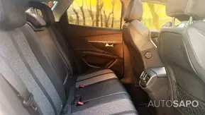 Peugeot 3008 1.2 PureTech Allure EAT6 de 2017