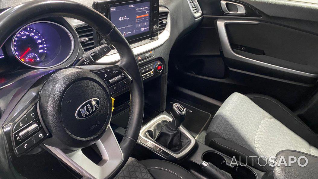 Kia Ceed 1.0 T-GDi Urban de 2021