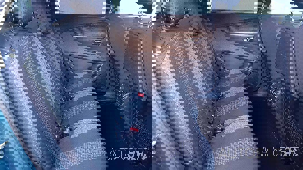 Peugeot 5008 1.2 PureTech Active de 2019