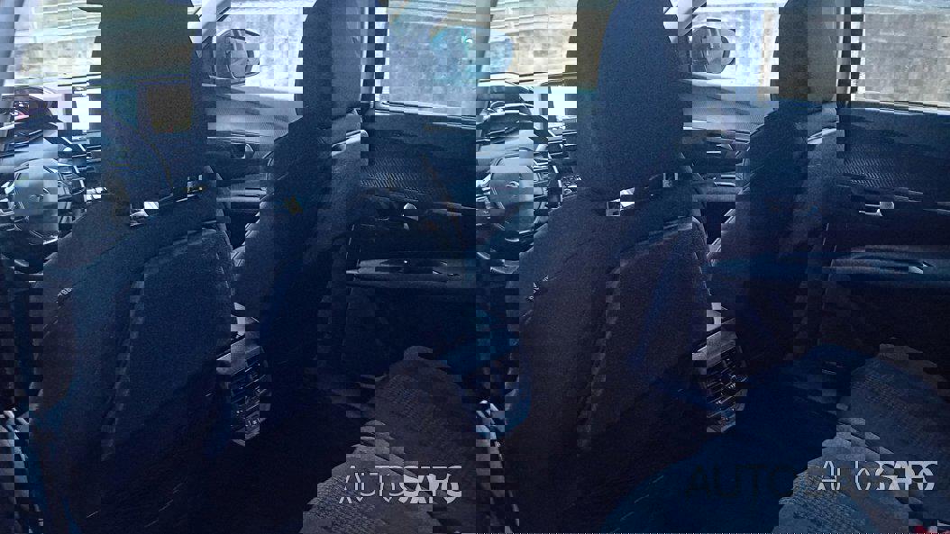 Peugeot 5008 1.2 PureTech Active de 2019