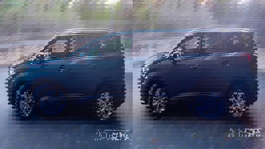 Peugeot 5008 1.2 PureTech Active de 2019