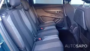 Peugeot 5008 1.2 PureTech Active de 2019