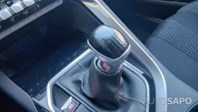 Peugeot 5008 1.2 PureTech Active de 2019