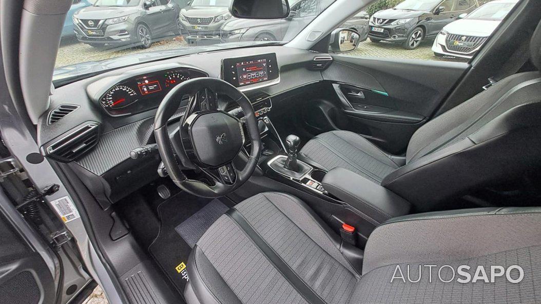 Peugeot 2008 1.2 PureTech Allure de 2021