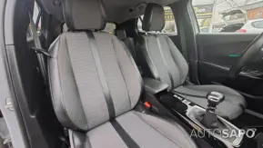 Peugeot 2008 1.2 PureTech Allure de 2021