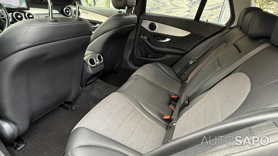 Mercedes-Benz Classe C 300 de Avantgarde de 2021