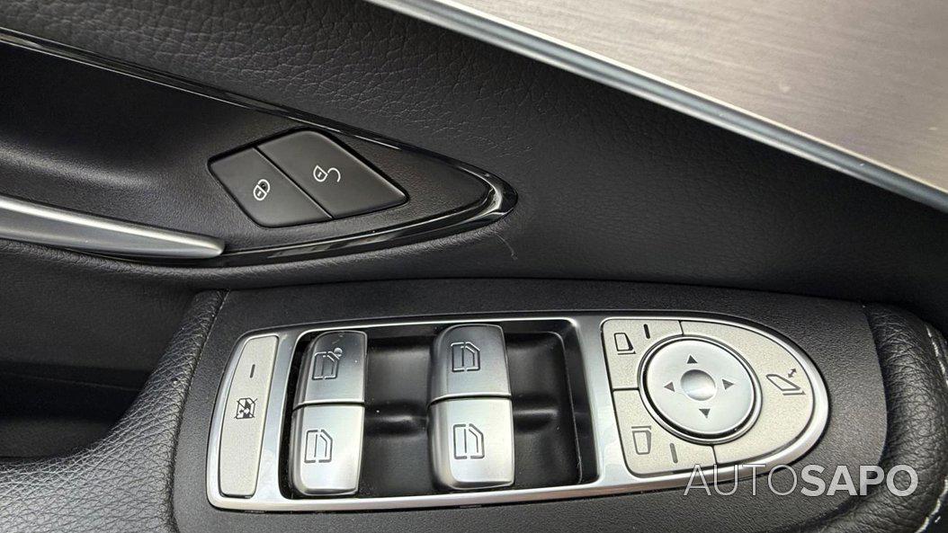 Mercedes-Benz Classe C 300 de Avantgarde de 2021