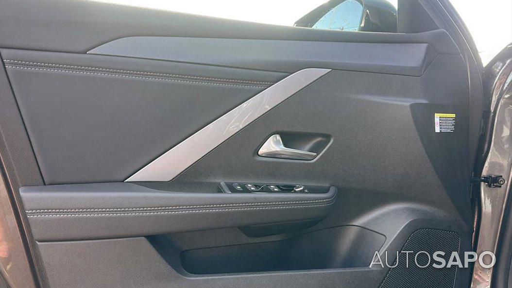 Opel Astra 1.2 T GS Line S/S de 2025