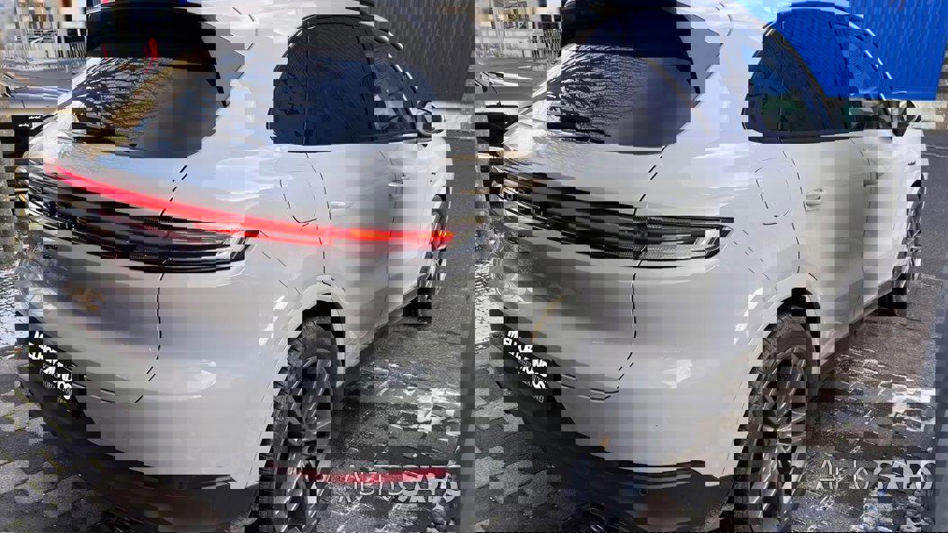 Porsche Cayenne E-Hybrid de 2024