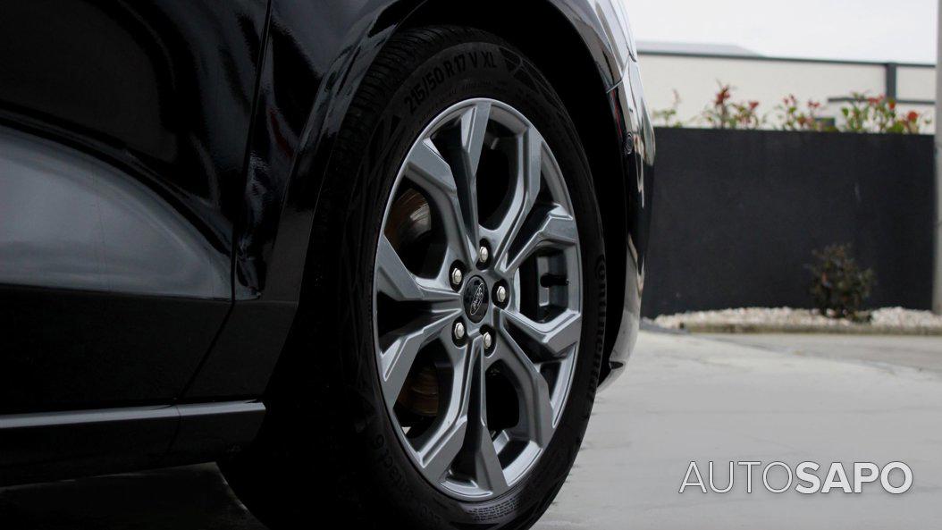 Ford Focus 1.0 EcoBoost MHEV ST-Line de 2024