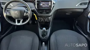 Peugeot 208 1.2 PureTech Style de 2017