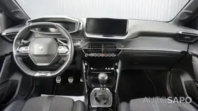 Peugeot 208 1.2 PureTech GT de 2021