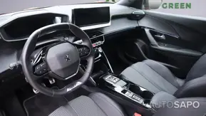 Peugeot e-2008 de 2022