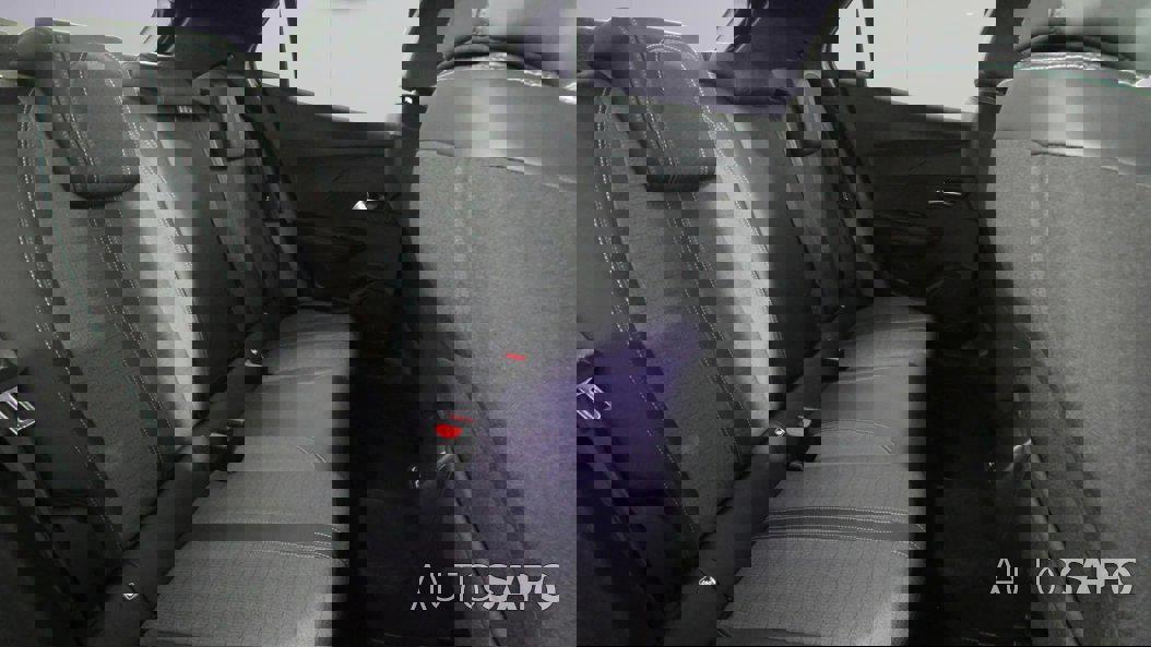 Peugeot e-2008 de 2023