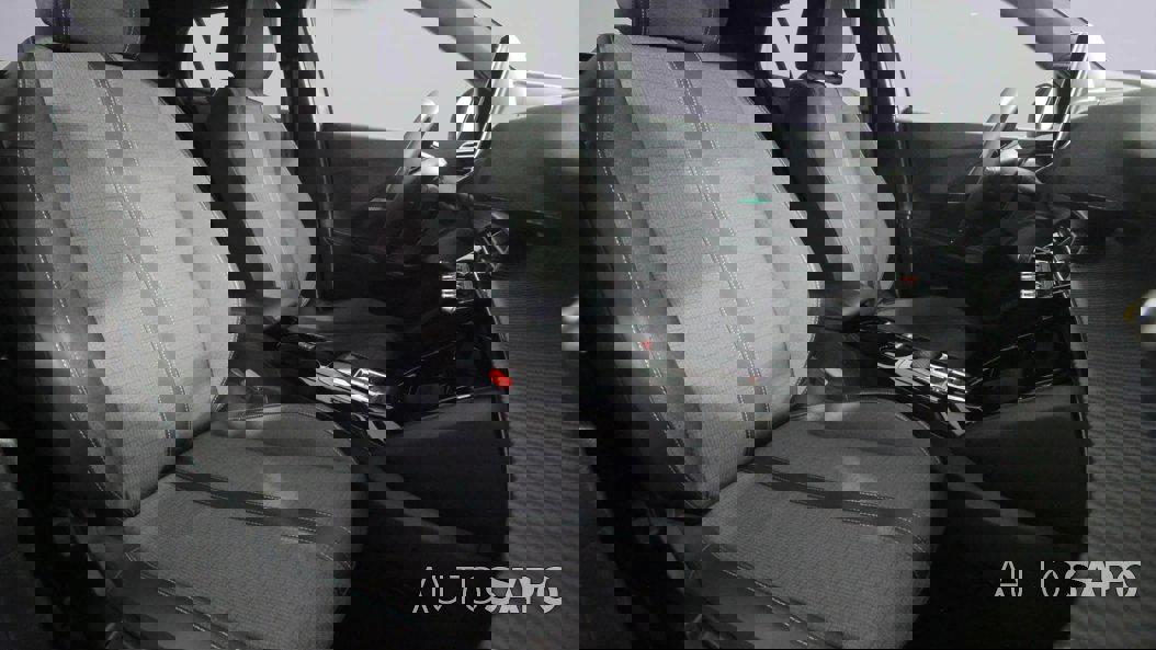 Peugeot e-2008 de 2023