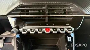 Peugeot 2008 1.2 PureTech Style de 2023