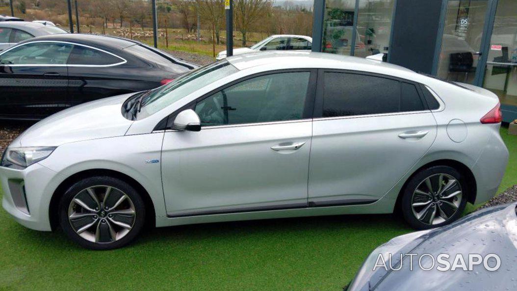 Hyundai Ioniq 1.6 GDI HEV Hybrid Tech de 2019