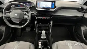 Peugeot e-2008 de 2021