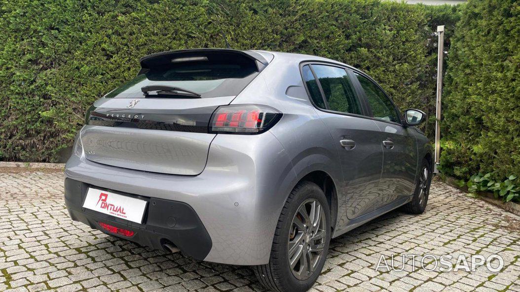 Peugeot 208 1.2 PureTech Active de 2021