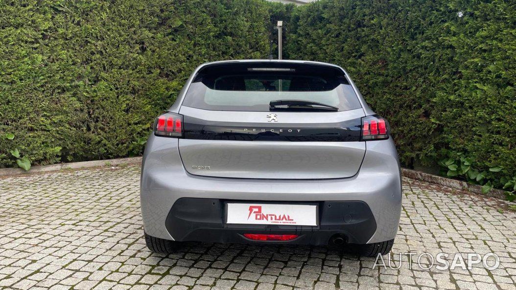 Peugeot 208 1.2 PureTech Active de 2021