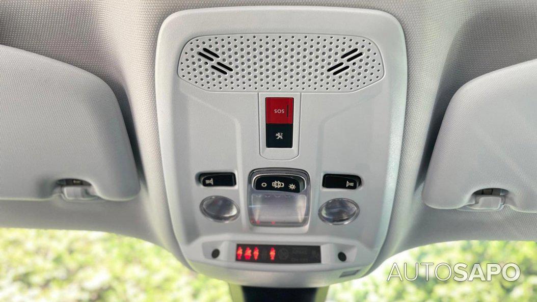 Peugeot 2008 1.2 PureTech Active Pack EAT8 de 2020